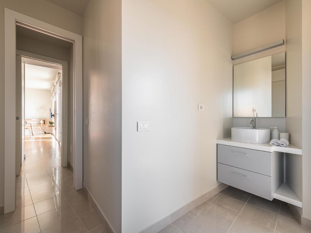 Penthouse Center Leilighet Cagliari Eksteriør bilde